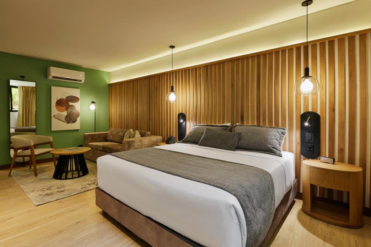 Blues Suites Медельин Экстерьер фото